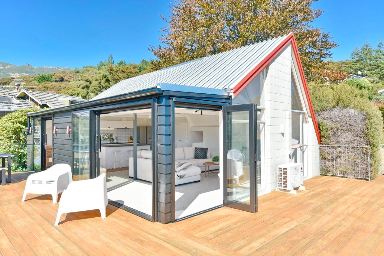 Akaroa Harbour View - Christchurch Holiday Homes Exteriör bild